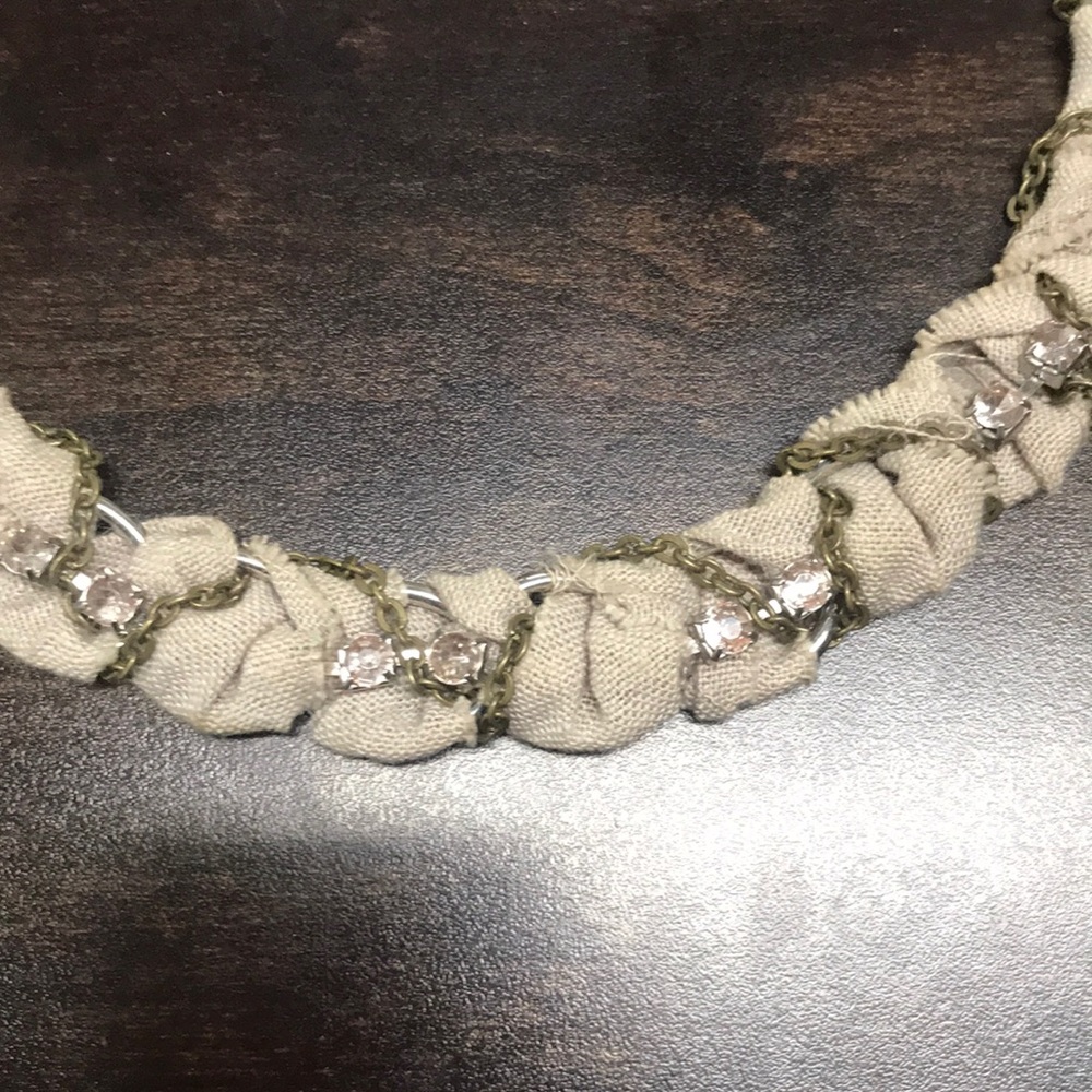 AMERICAN EAGLE FABRIC NECKLACE - Picture 2 of 4